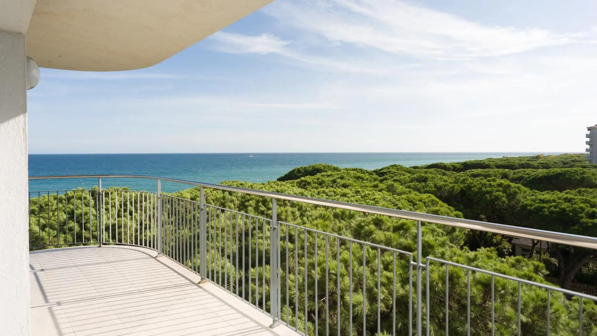 Apartamentos Blanes-Condal Costa Brava ספרד
