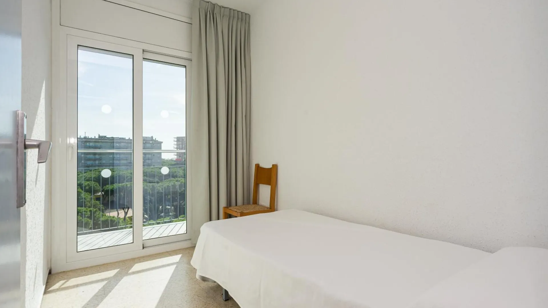 Apartamentos Blanes-Condal Costa Brava 0*, בלאנס ספרד